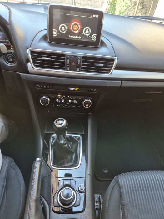 Piękna czerwona Mazda 3 sport line 2.0 benzyna