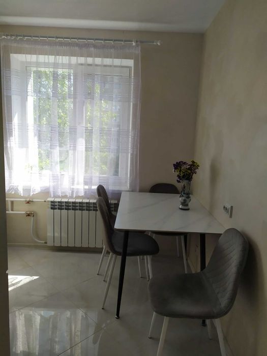 46362 Продаж 2-к квартири з ремонтом на Виставці, зупинка «Електроніка»