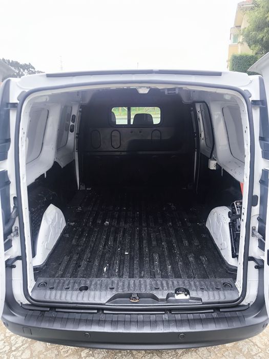 Renault Kangoo 3lugares maxi IVA DEDUTÍVEL