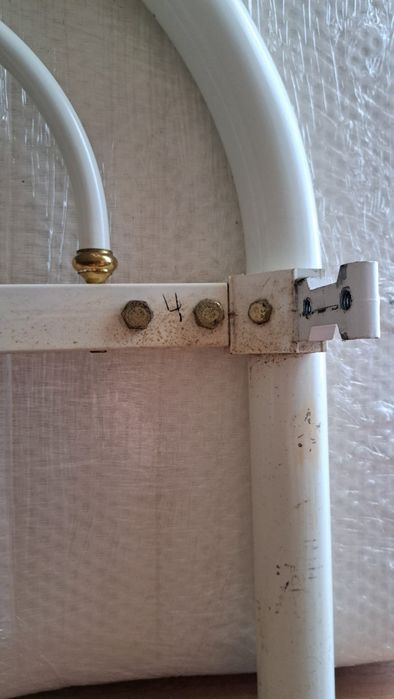 Cama de casal 200x140