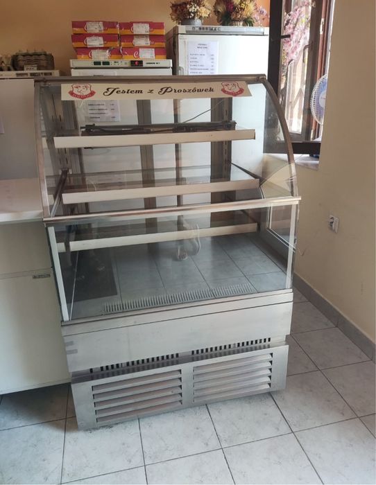 Witryna chłodnicza, cukiernicza, chlodząca, lodówka sklepowa
