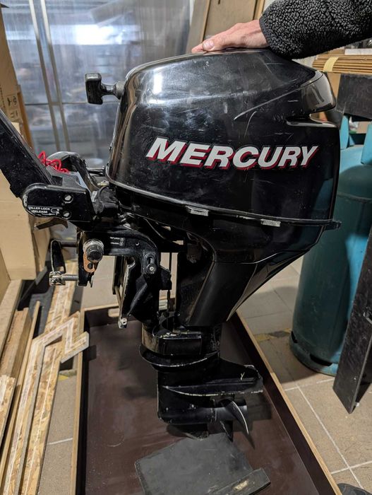 Niezawodny silnik Mercury 9,9 KM stopa S krótka 4 suwowy