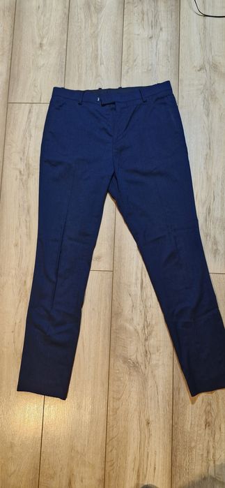 Spodnie męskie H&M w rozmiarze 46