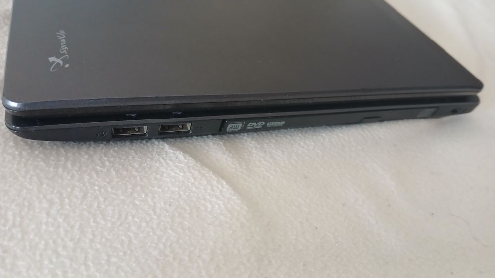 Portátil Acer a Funcionar