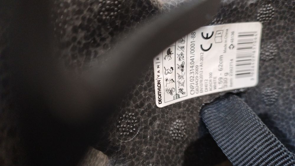 Kask rowerowy DCATLON Van Rysel