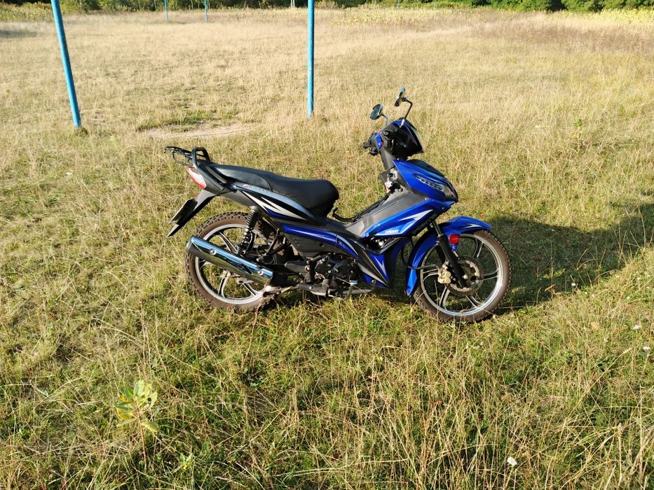 Продам  на доках