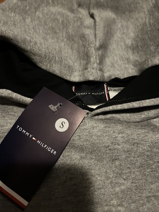 sweat tommy hilfiger cinza