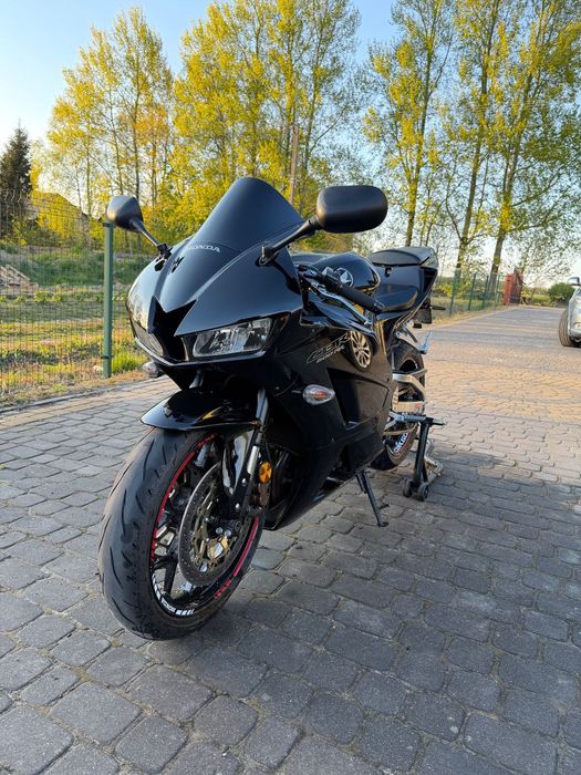Honda CBR Honda CBR600RR PC40 Lift