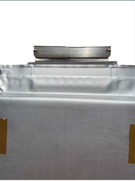 Пакети Комірки Ячейки Li-ion Пакети LGY E63B