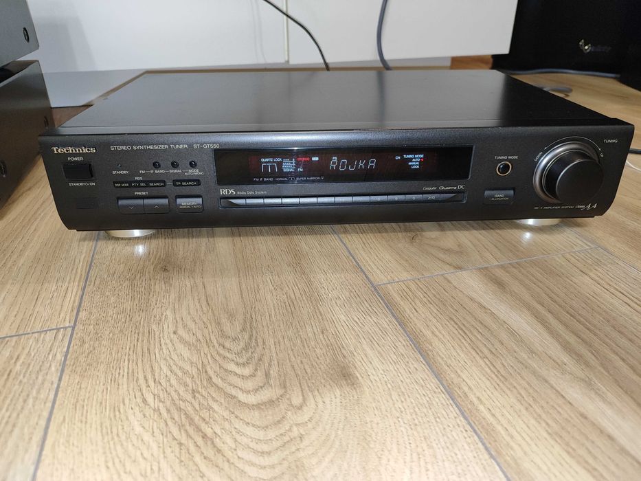 ST-GT550 Technics Stereo Synthesizer Tuner Radio