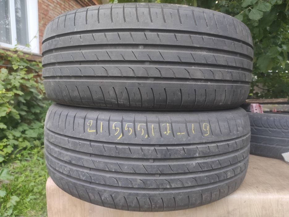 Шины лето 215/55R17.
