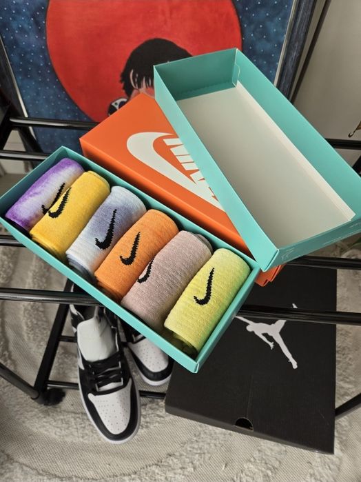 Подарункові набори кольорових  шкарпеток унісекс  Nike Tie-Dye носки