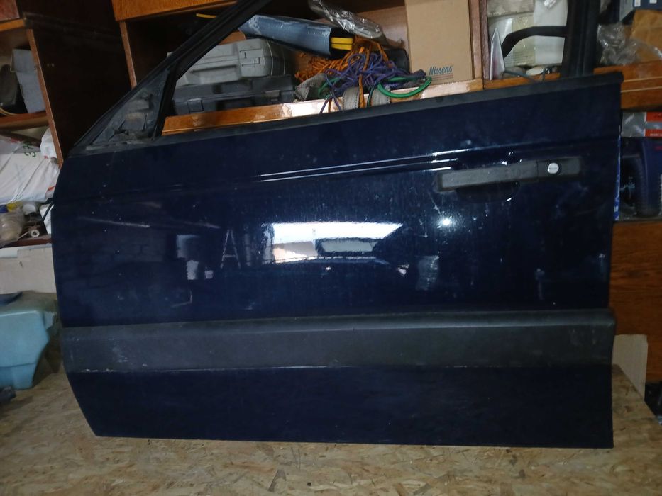 Двери на пассат б3