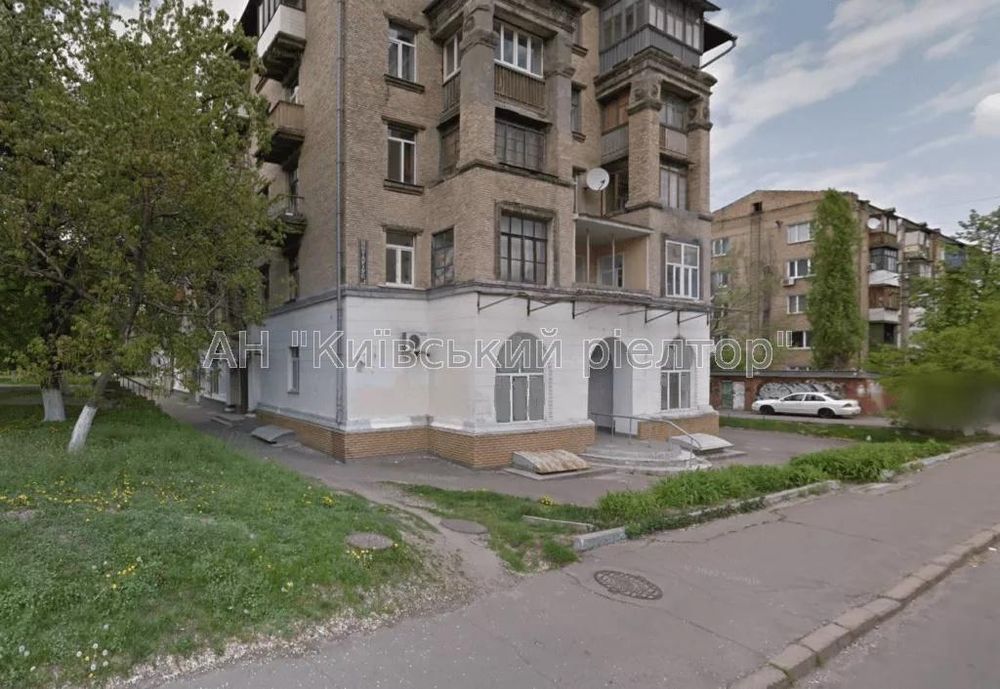Оренда фасадного приміщення на вул. Вишгородській, 20/1 | м. Київ.