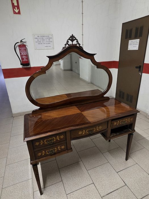 Mobilia quarto D.Maria