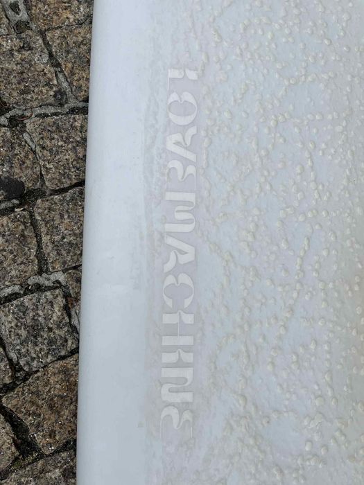 Surfboard 9’6 love Machine