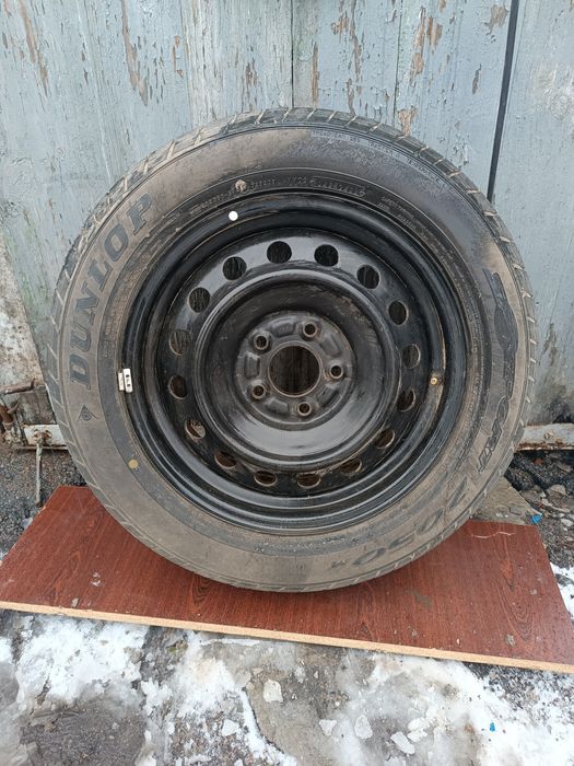 Продам запаску  R16 с диском