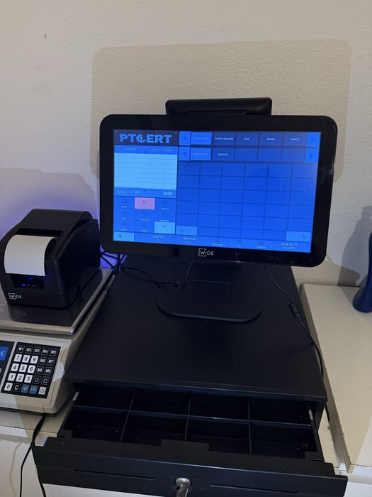 Registadora nova usada pouco tempo negociável