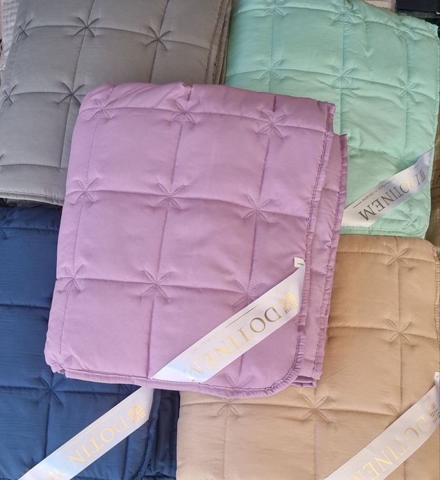 Літнє покривало Laura. Фабрика: Dotinem. 3 розміри.