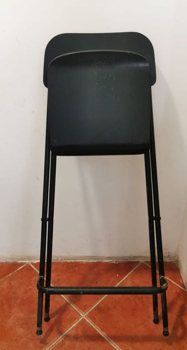 Cadeiras altas urgente