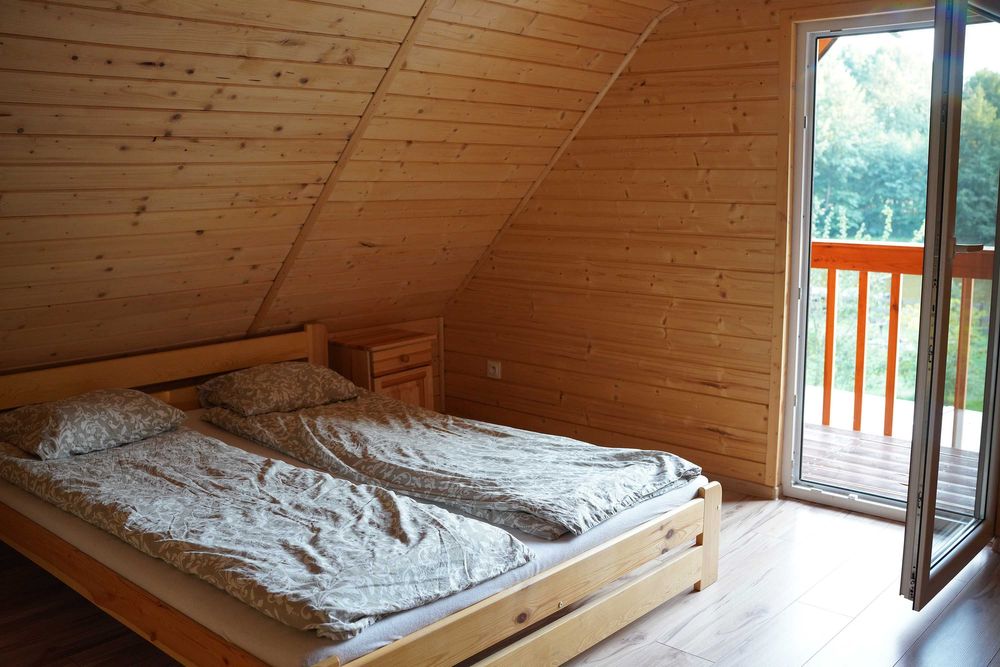 Noclegi dla firm, kwatery pracownicze, pokoje, domek ogrzewany z WiFi.