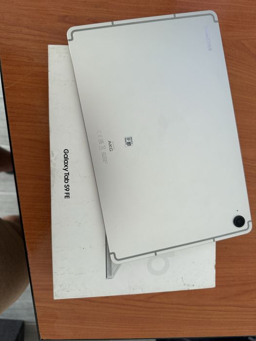 Samsung Galaxy Tab S9 FE Tablet, 10.9-inch – 256 GB – 8 GB64751976215299122