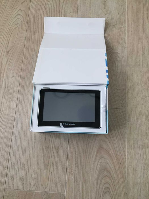 GPS навігатор SeeMax navi E715  BT 8