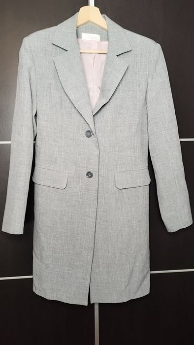 Conjunto de fato e vestido Hellas. Tam M.