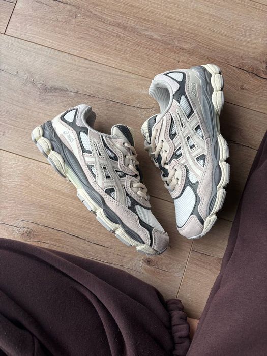 Кросівки Кроссовки Asics Gel-NYC Cream Oyster Grey V2 Кремовый Серый Кремовий Сірий Кросовки демісезон