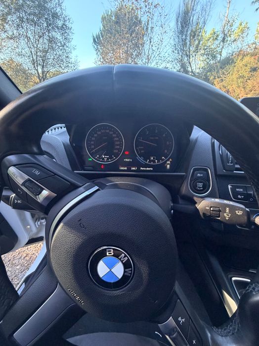 BMW 120d  M/Teto Abrir/139 mil kms/Full Extras/Garantia