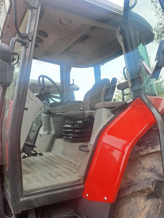 Massey Ferguson 6260,  6270, 6290