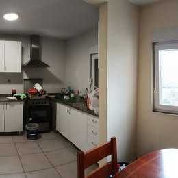 Casa geminada com 3 quartos e 1 casa de banho
