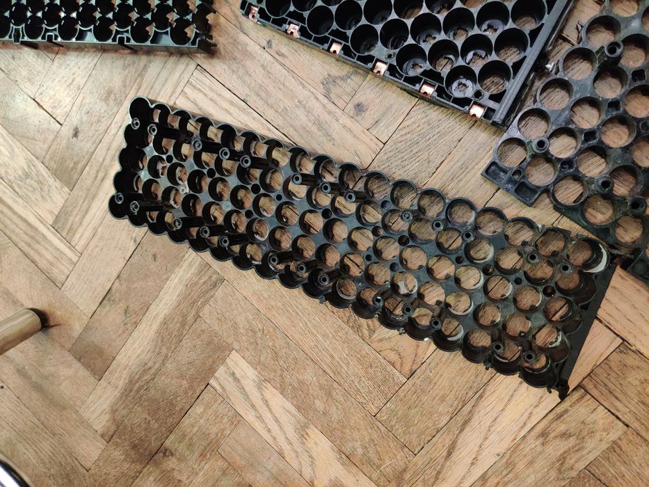 Холдери 32шт на 18650