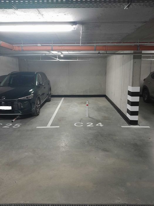 Miejsce w hali garażowej, Gdynia ul. Benisławskiego Obłuże - Oksywie