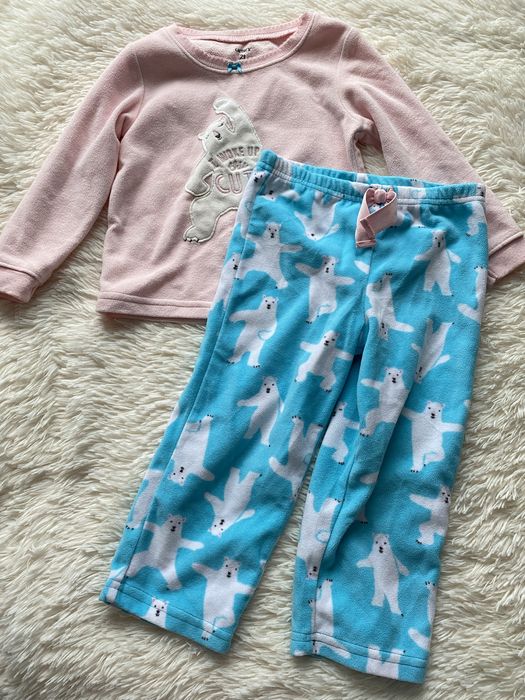 Флісова, тепла піжама carters 2t