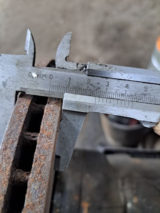 Toyota Avensis диски гальмівні