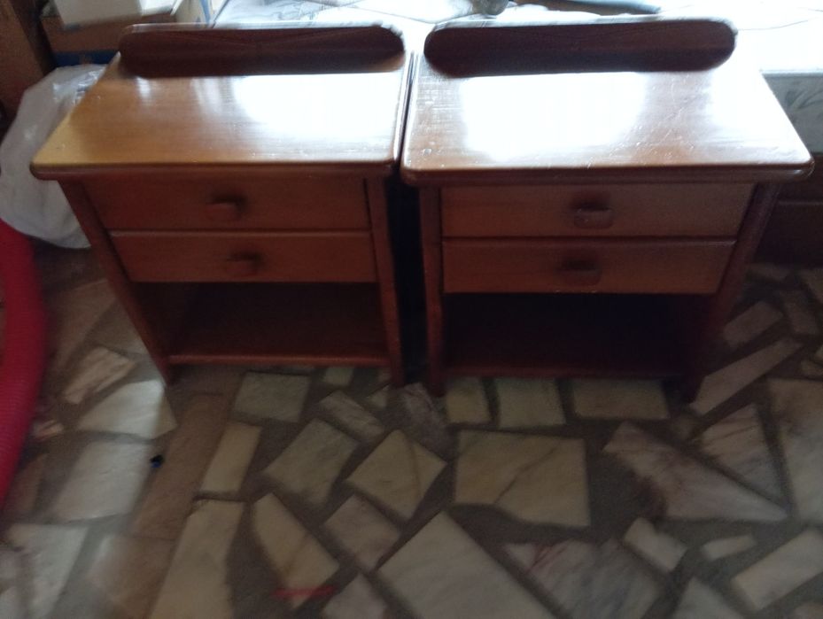 Cama de casal em pinho