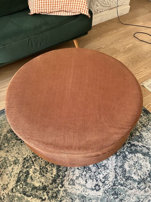 Pufe redondo grande em bombazina terracota – 100 cm