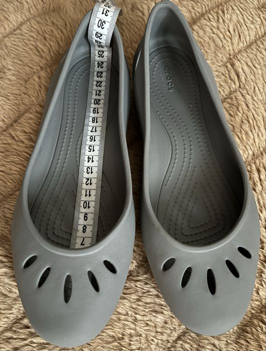 Baleriny Crocs W 8 wkladka 24,5 cm.
