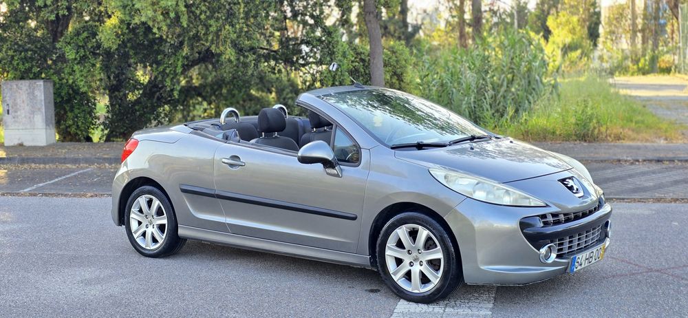 Peugeot 207cc cabrio 1.6 HDi 165 mil quilómetros  Ano 2008 Diesel