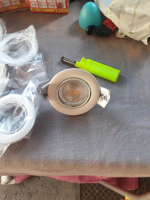 Focus de embutir