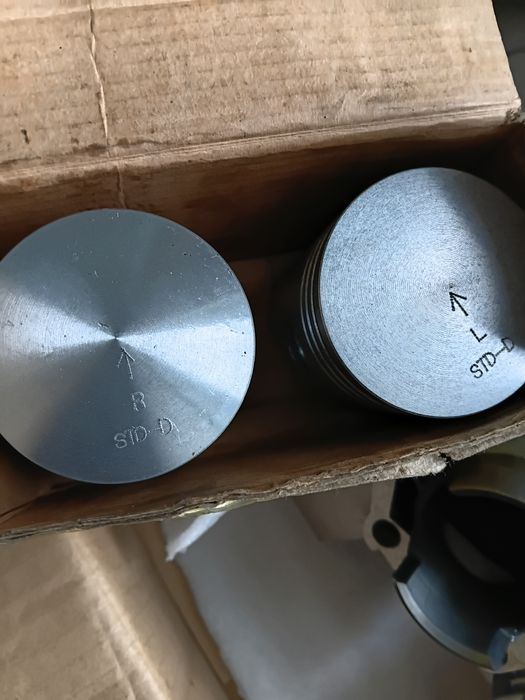 Поршнева мотоцикла JAVA 638  нова Поршнева ява 12в