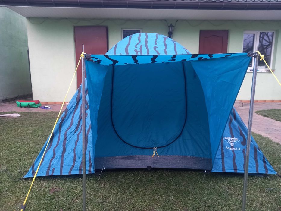 Палатка 3місна з Німеччини Wehncke Serengelli 3