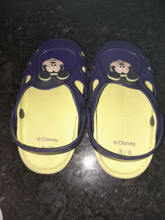 Sandálias piscina/praia Disney 25/26