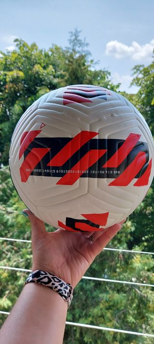 Футбольний м'яч.розмір 5