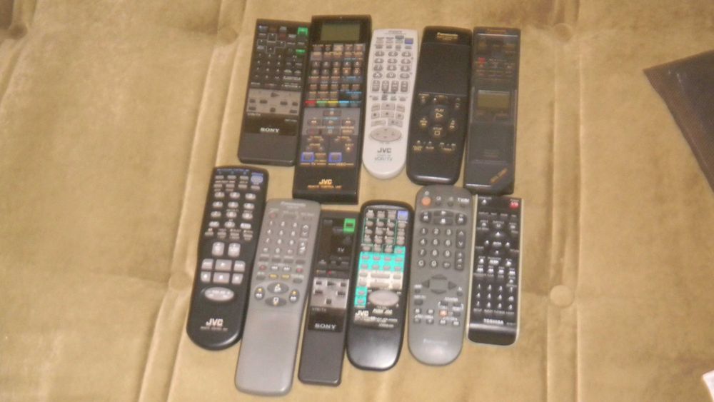 пульты ДУ к аппаратуре SonyPanasonicJVC