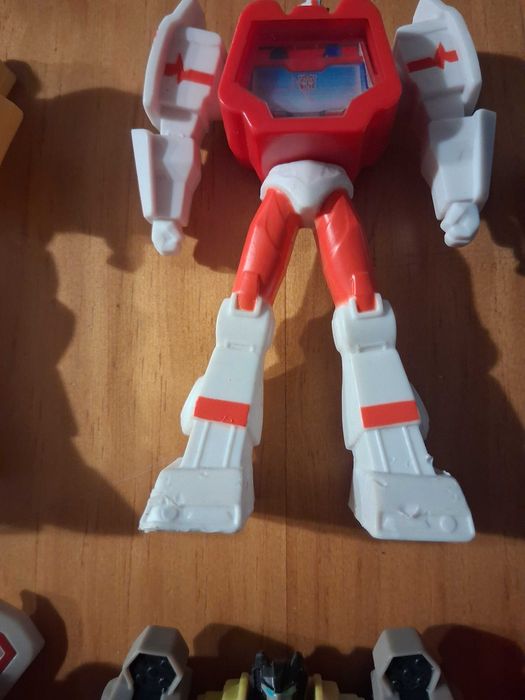 Figuras colecionáveis "Transformers"