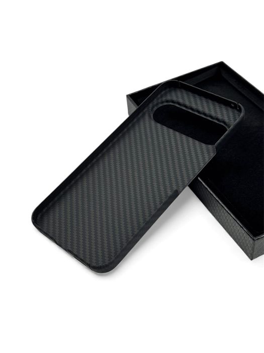 Ультратонкий карбоновый чехол для Google Pixel 10 Pro XL