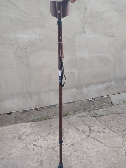 Милиця ліктьова з регульованими по висоті нижньою та верхньою секціями