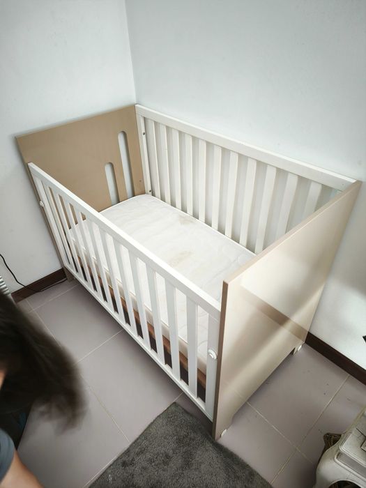 Cama de Bebé MICUNA